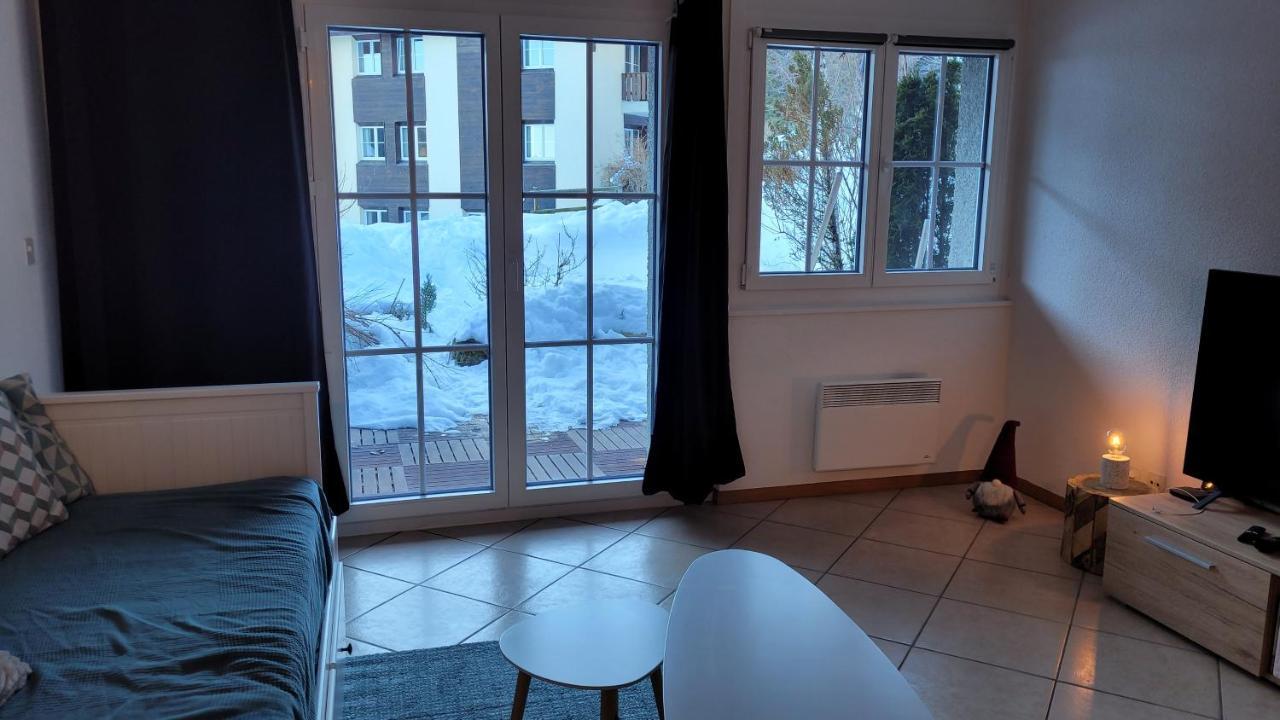 Appartement Avec Terrasse Ensoleillee Gruyeres Luaran gambar